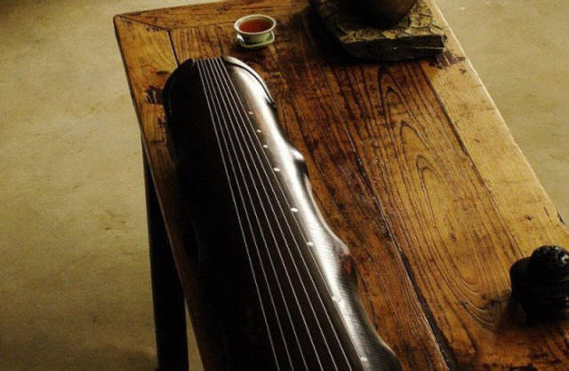 咸宁市古琴蕴含的传统文化，一把古琴制备出来要两年的时间